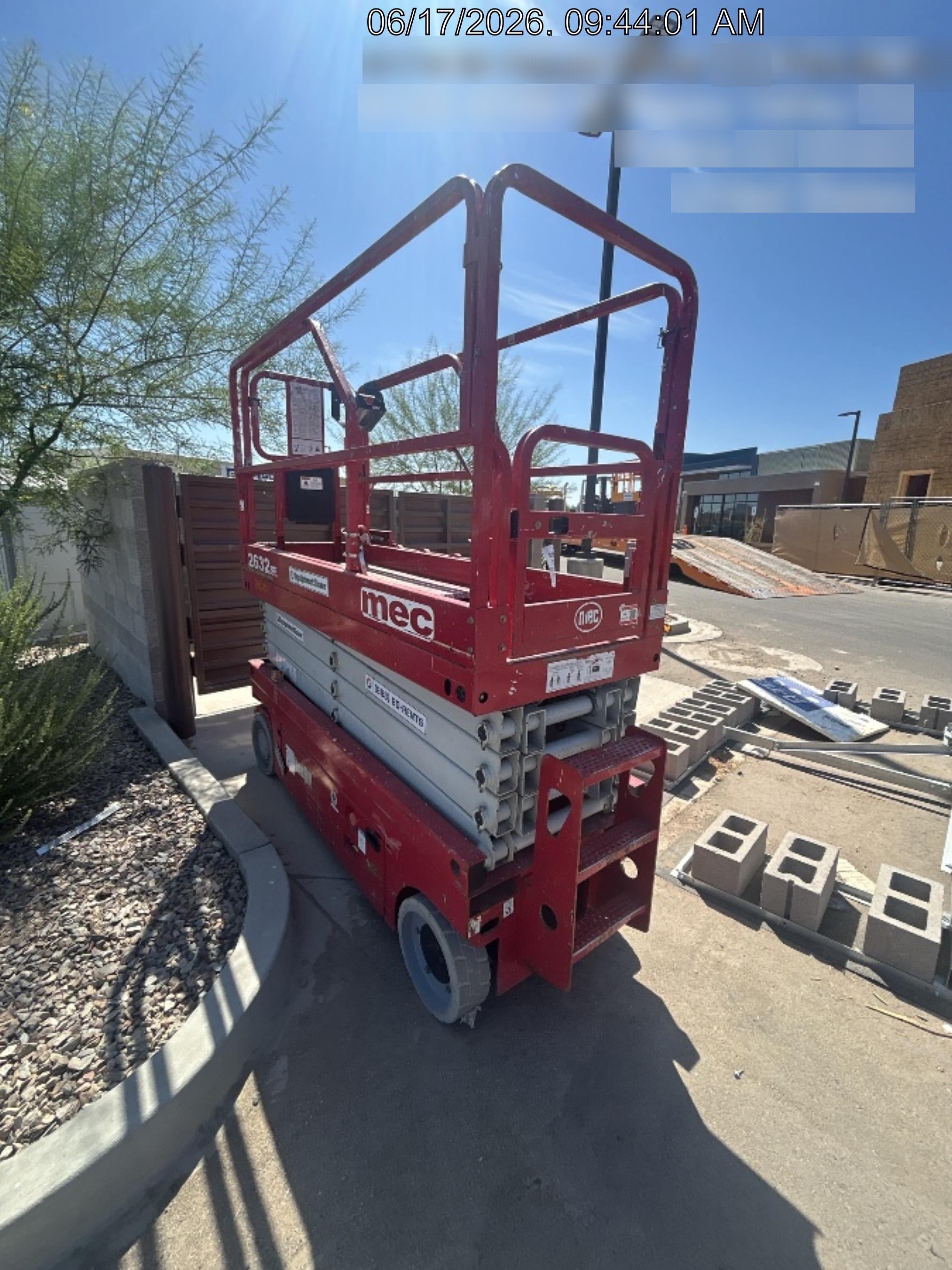 2021 MEC 2632SE