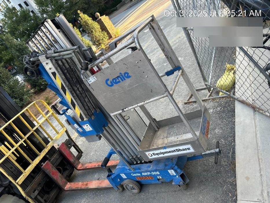 2021 GENIE AWP-30S DC