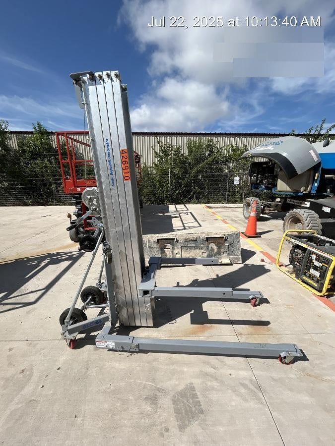 2024 GENIE SLC-24
