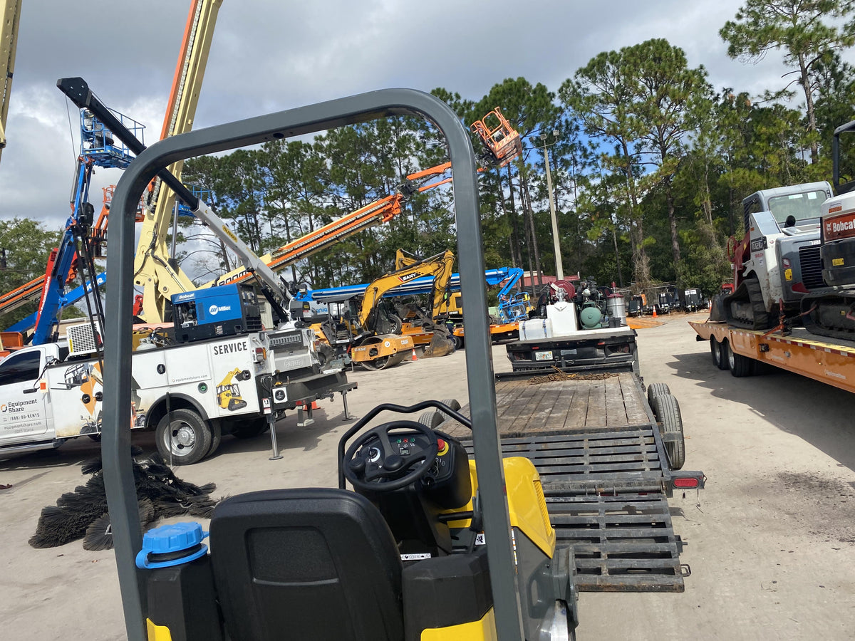 2023 WACKER NEUSON RD12A