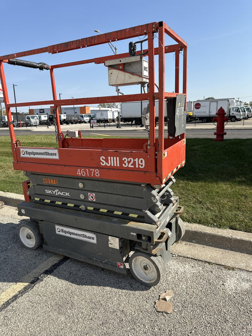 2019 Skyjack SJIII-3219 Standard Options, Trojan Batteries