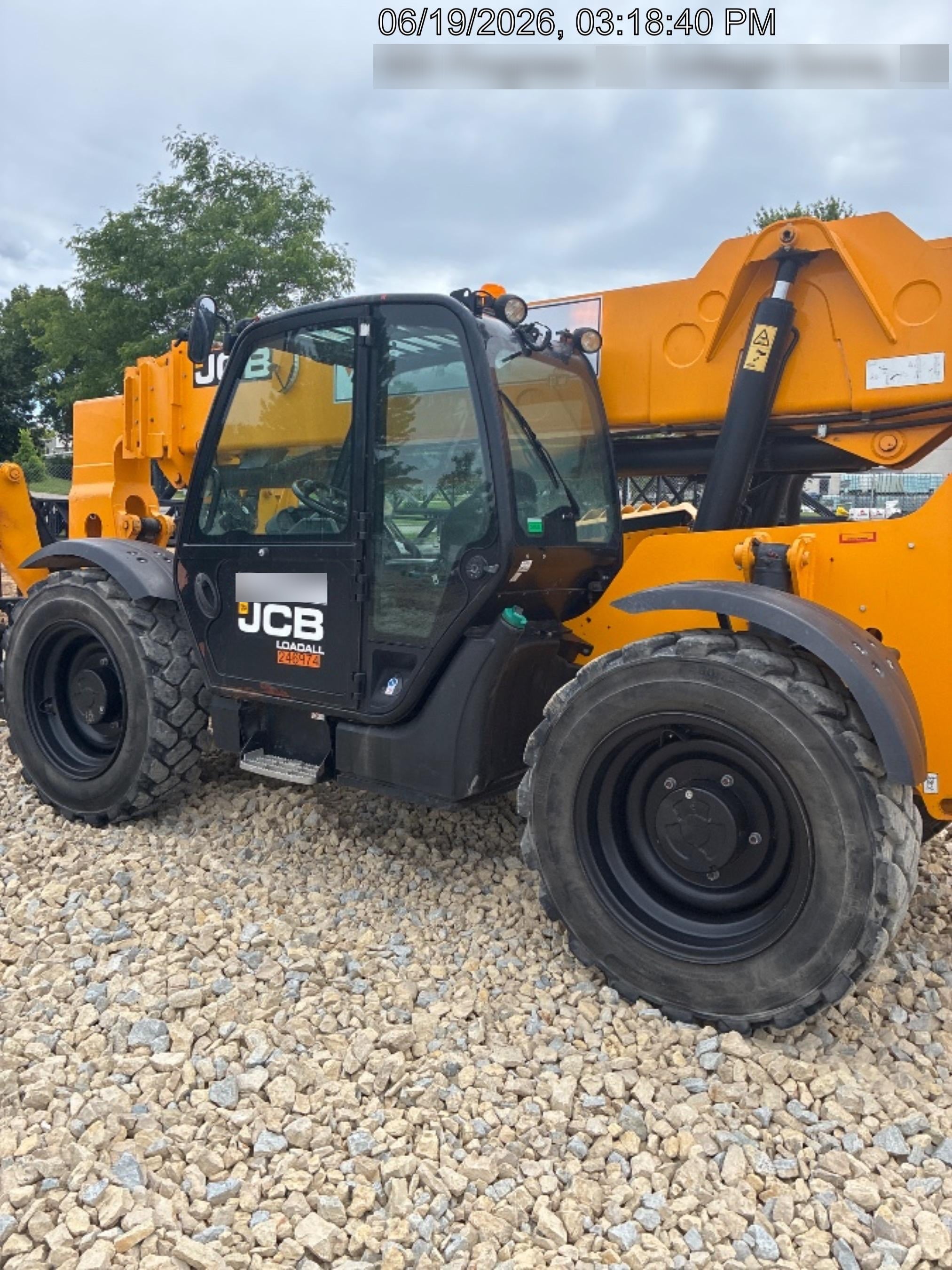 2022 JCB 510-56