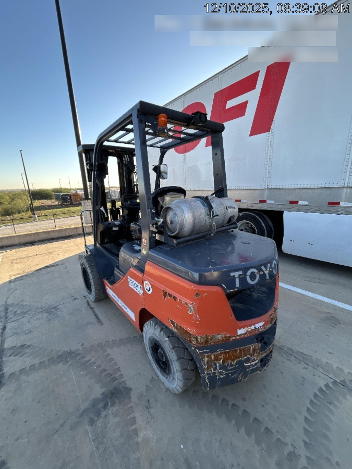 2023 TOYOTA 8FGU30 LP - Quad