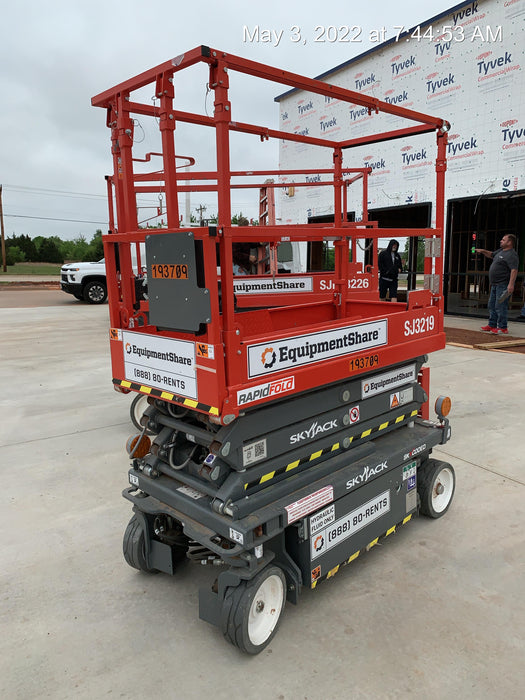 2021 SKYJACK SJ3219