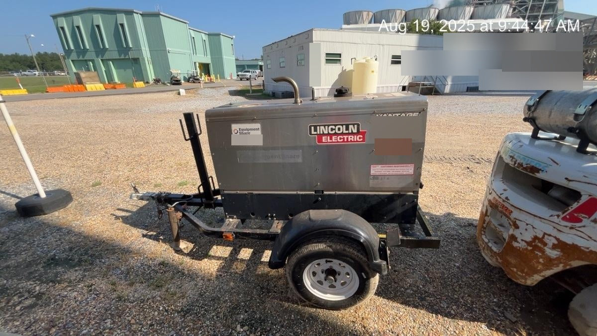 2019 Lincoln Electric Vantage 322 Welder Ready-Pak 3, Two wheel trailer, Fender and Light kit, Cable Rack