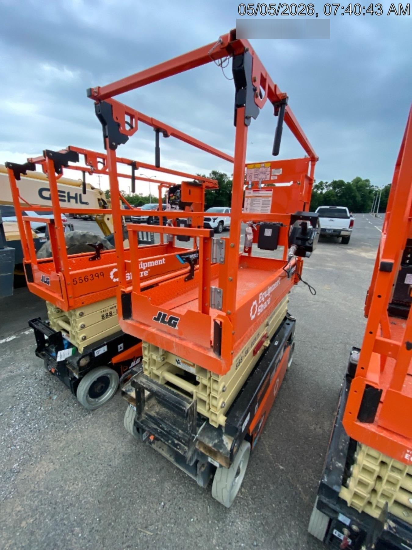 2025 JLG ES1932