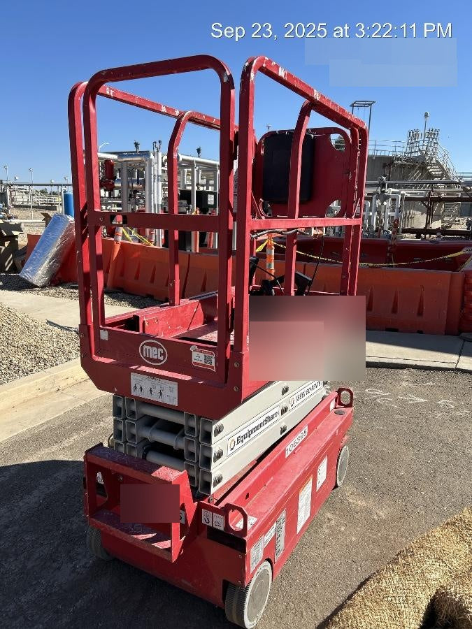 2020 MEC 1330SE Solid NM Tires, Steel Swing out Doors, LCS, Beacon, 900W Inverter