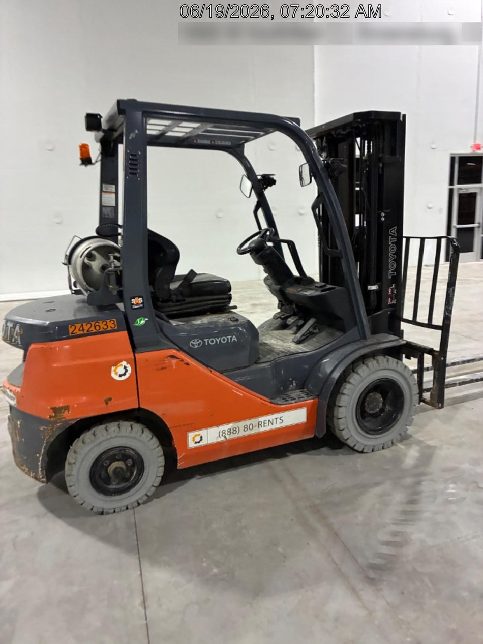 2022 TOYOTA 50-8FGU25