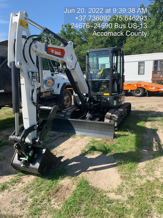 2022 Bobcat E50 Cab/Heat/Air, Rubber Tracks, Manual QC, Hydraulic Thumb