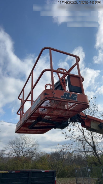 2020 JLG 400S