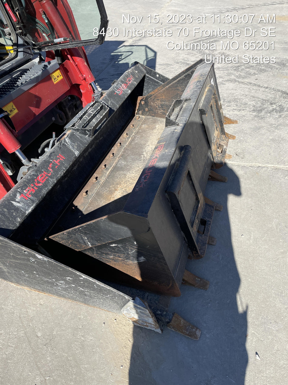 2020 PALADIN 72" Bucket