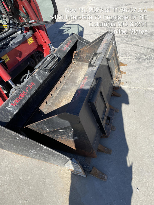 2020 PALADIN 72" Bucket