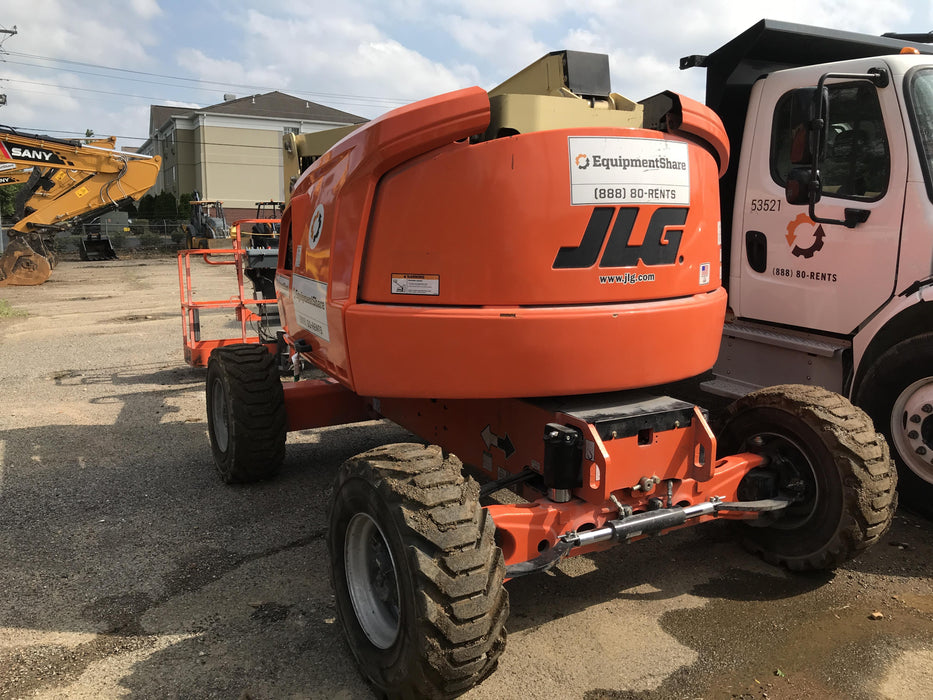 2019 JLG 450AJ