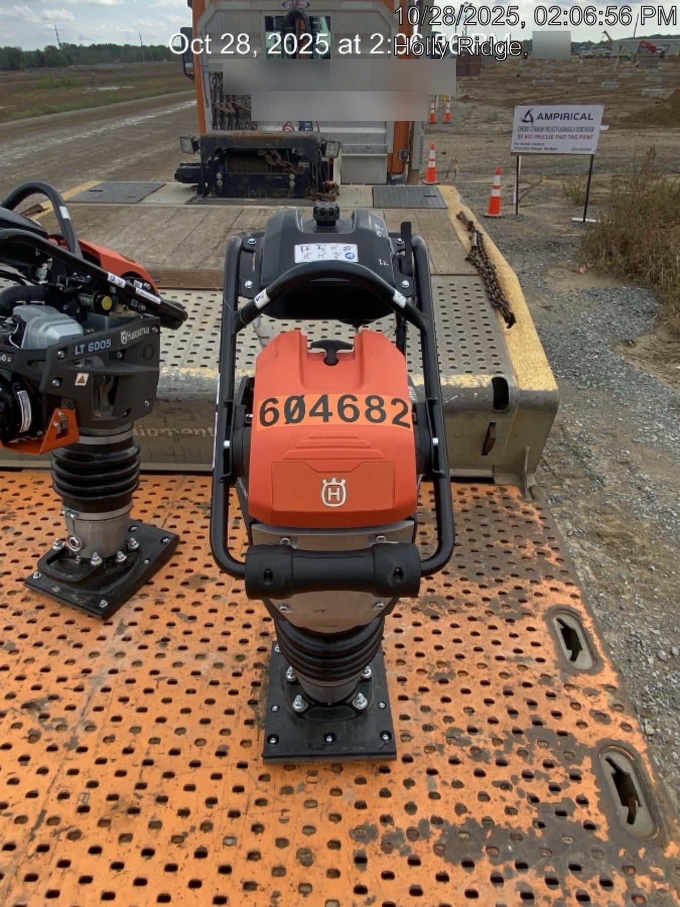 2025 HUSQVARNA LT6005
