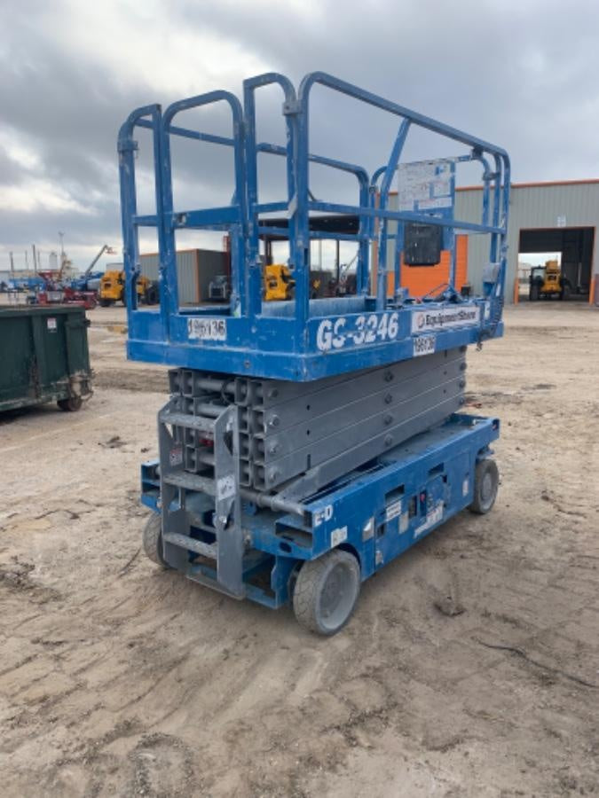 2021 GENIE GS-3246