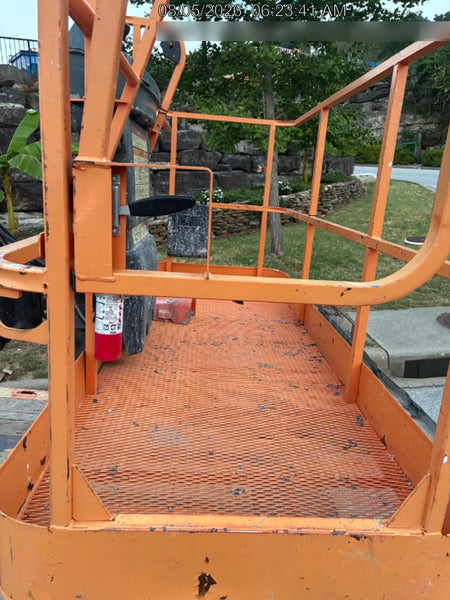 2019 JLG 860SJ
