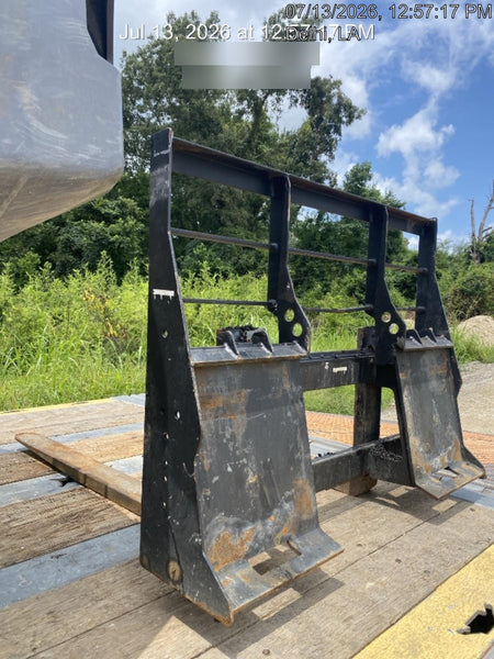2025 ARROW MATERIAL HANDLING 48" Pallet Forks - Arrow