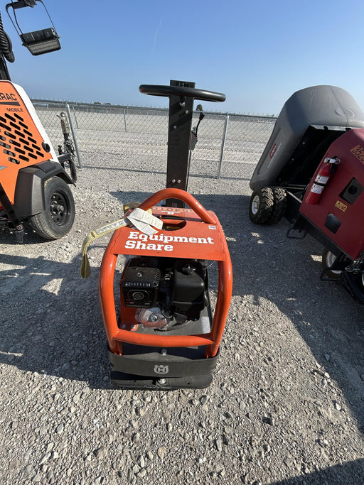 2025 HUSQVARNA LG300