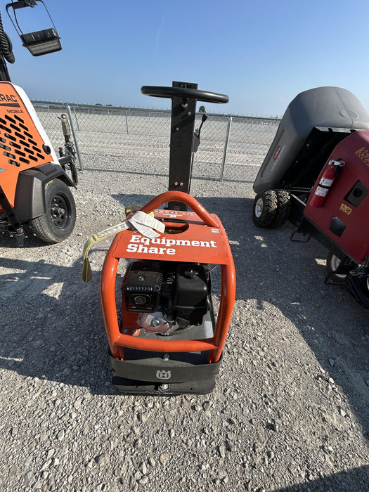 2025 HUSQVARNA LG300