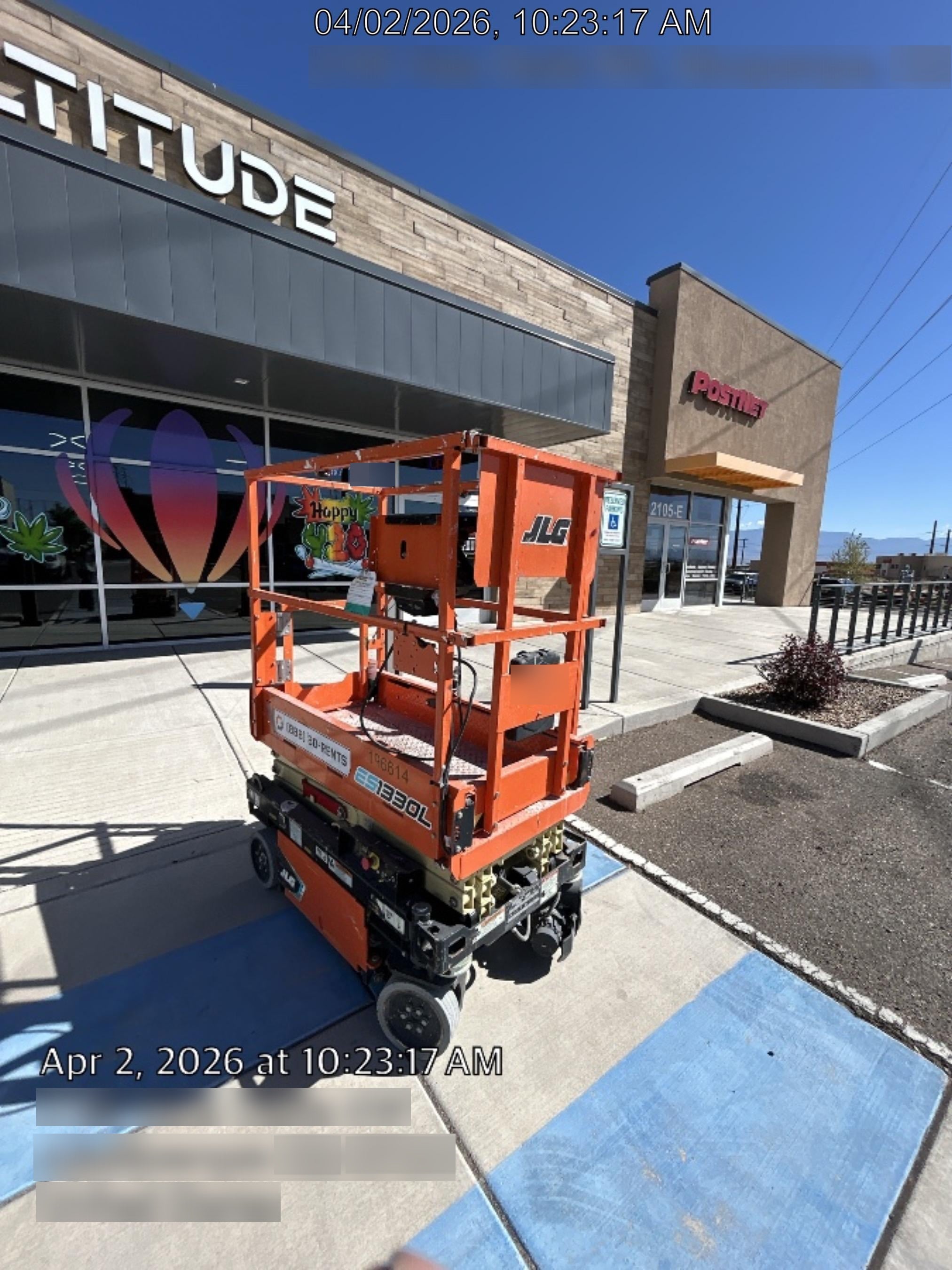 2021 JLG ES1330L
