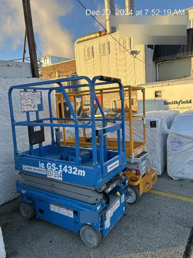 2023 GENIE GS-1432