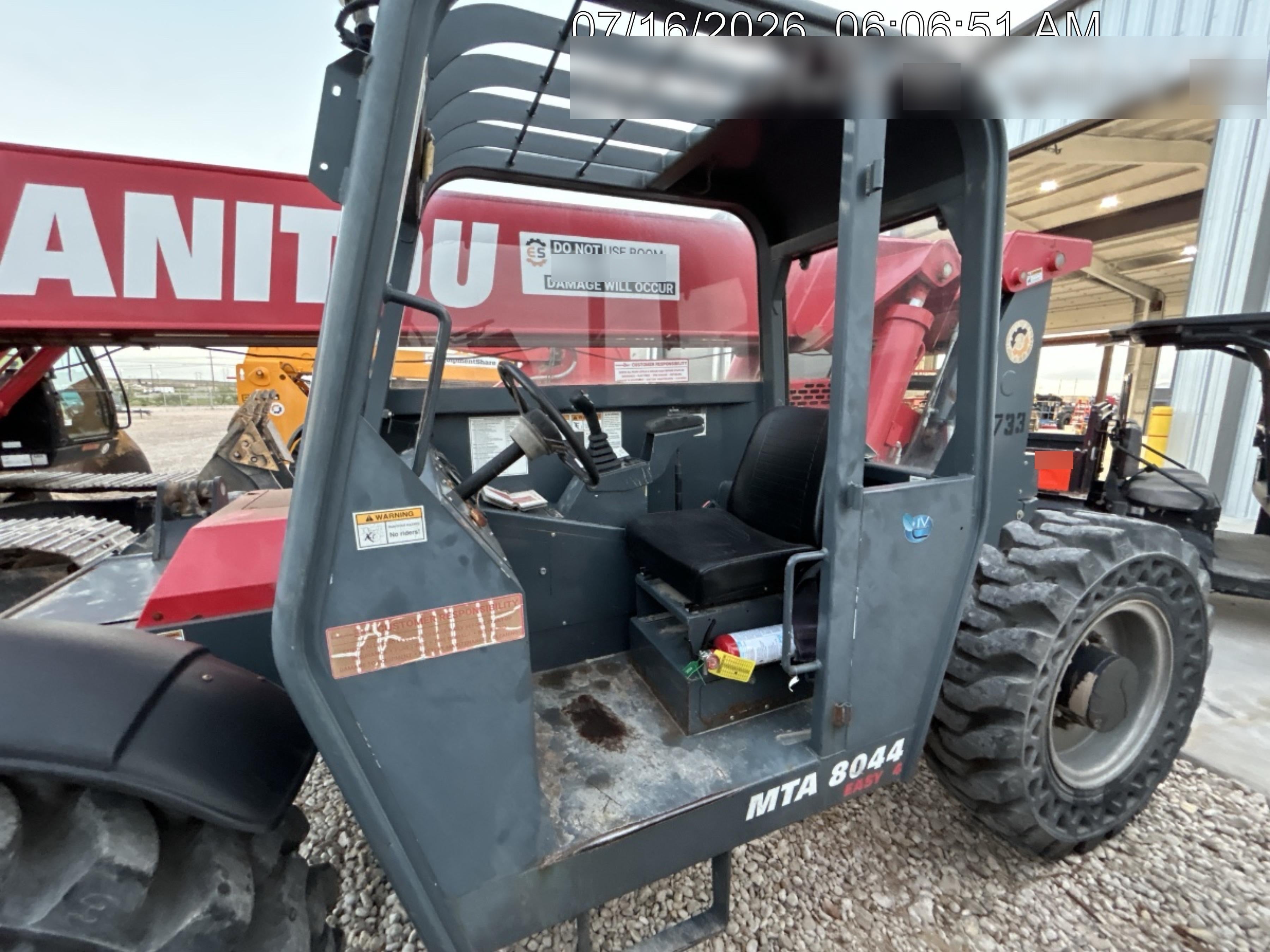 2018 MANITOU MTA8044