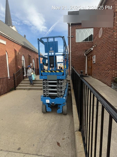 2022 GENIE GS-3232