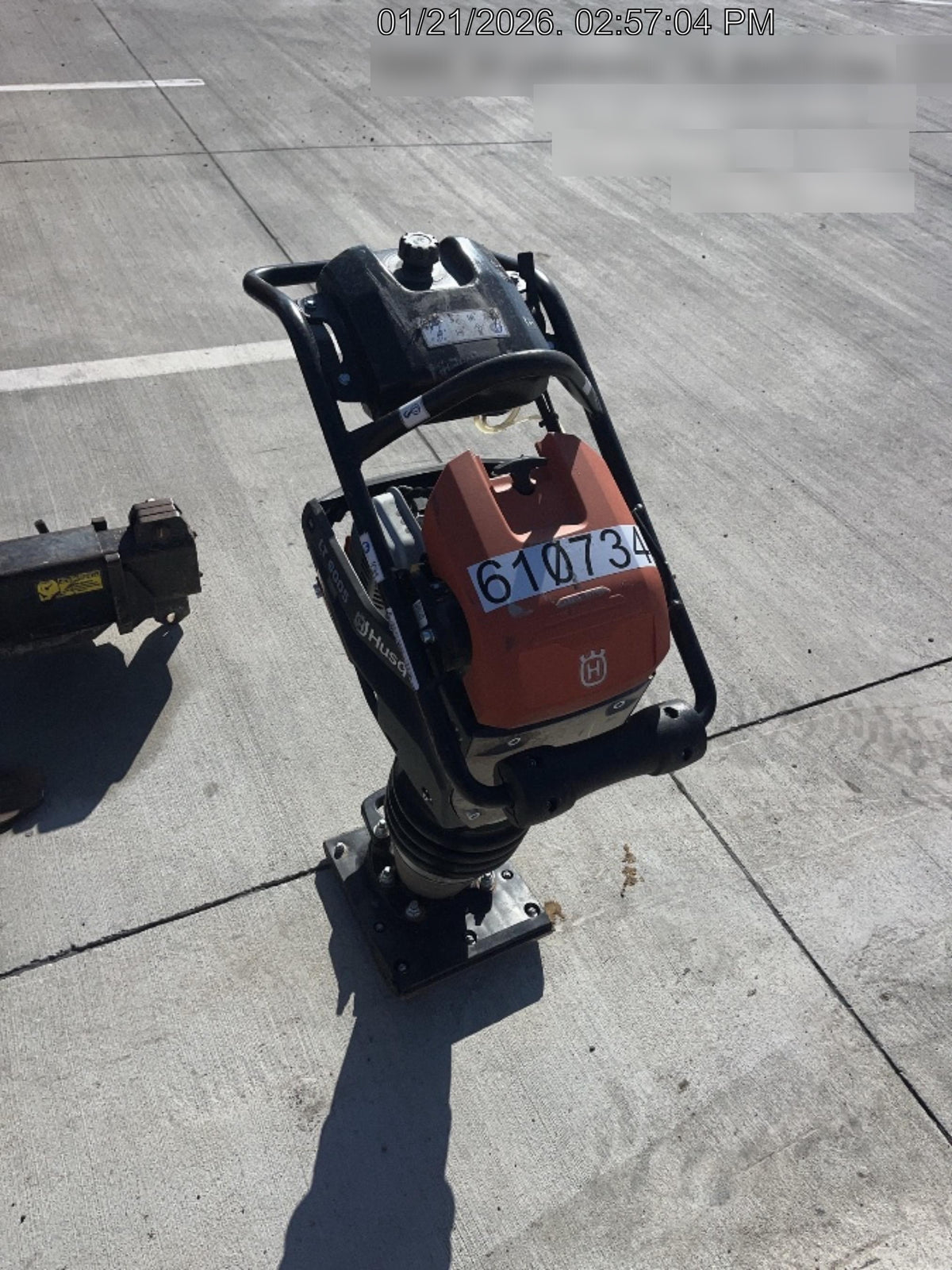 2025 HUSQVARNA LT6005