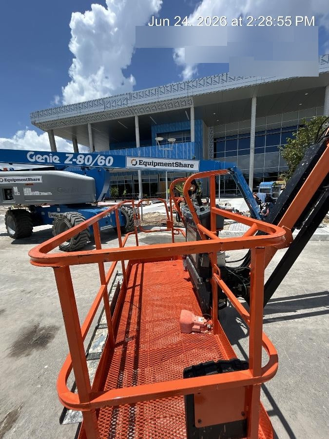 2020 JLG 860SJ