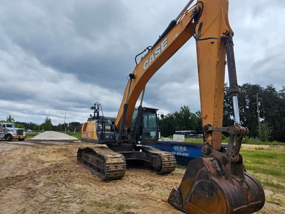 Case CX350D Track Excavators