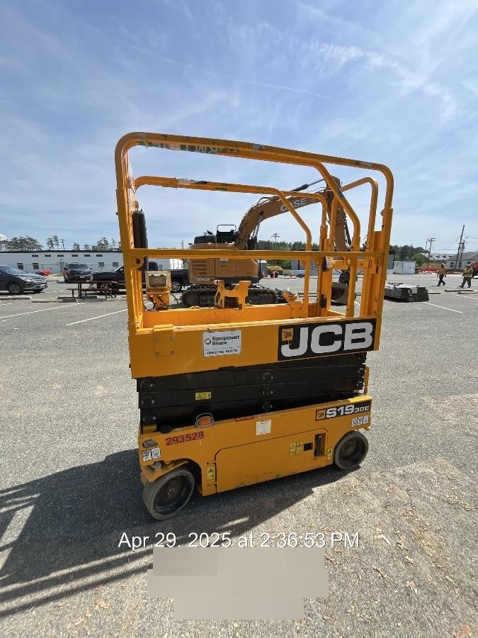 2023 JCB S1930E