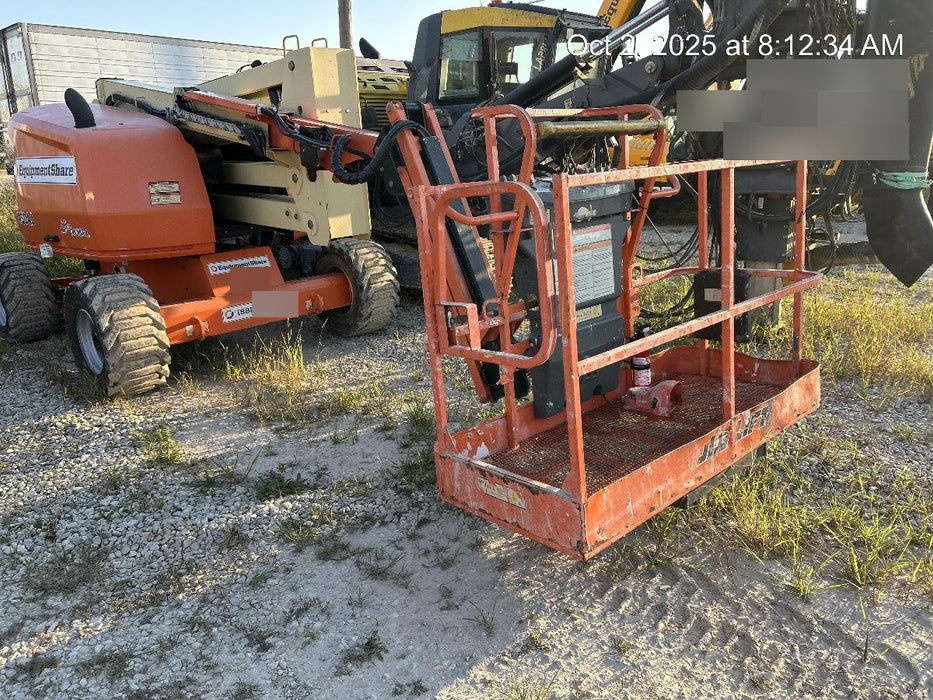 2019 JLG 450AJ