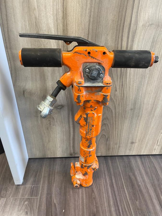 2023 MICHIGAN PNEUMATIC ES-TPB30-1-TRACKER