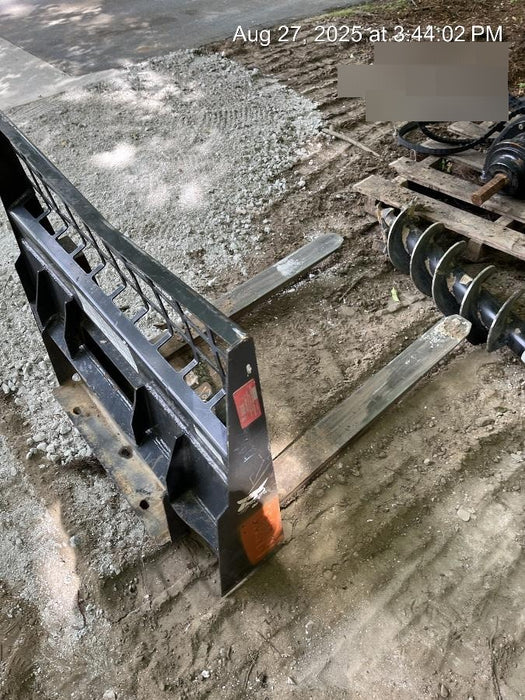 2023 BOBCAT 36" Mini Skid Steer Fork Carriage - Bobcat