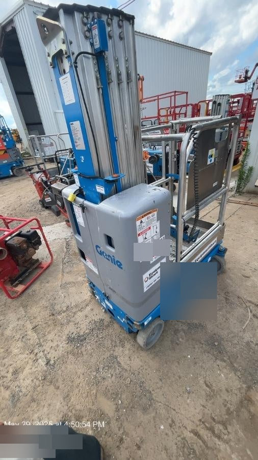 2020 GENIE GR-20