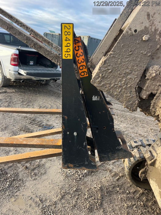 2022 ARROW MATERIAL HANDLING 48" Pallet Forks - Arrow