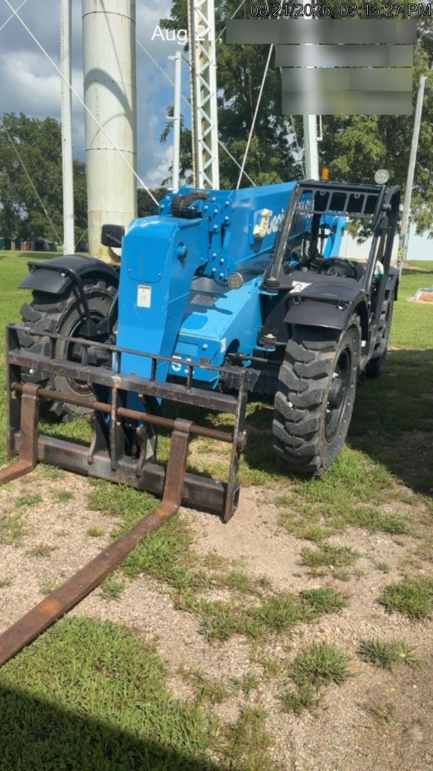 2018 Genie GTH-636 Genie GTH-636 w/Open ROPS, Solid Tires, Work Light/Beacon, 48" Carriage and Forks