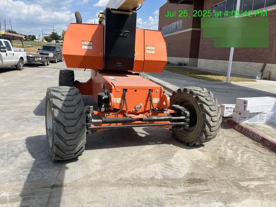 2019 JLG 800AJ