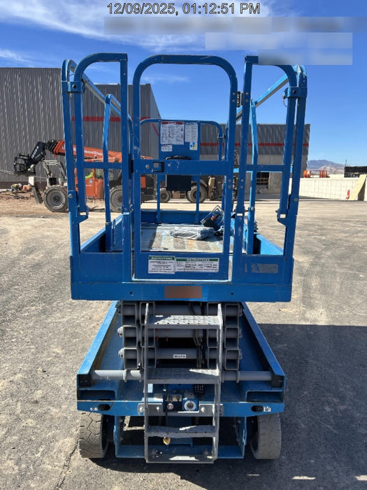 2019 Genie GS-2646 folding rails with full height swing gate