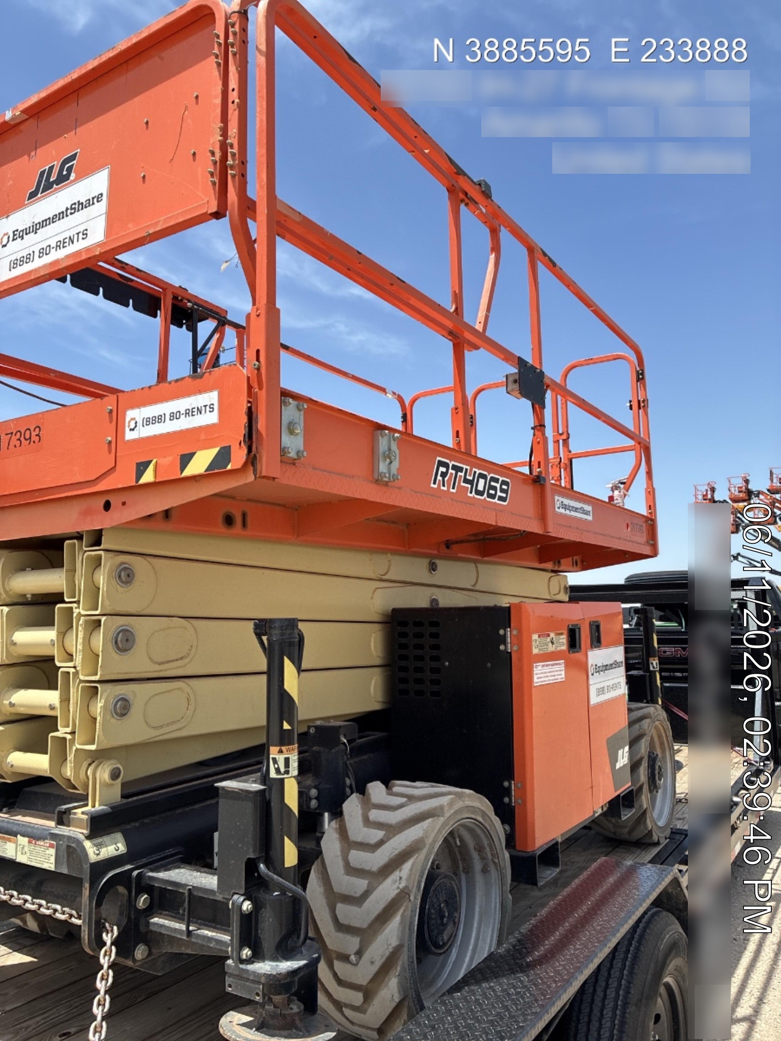 2022 JLG RT4069