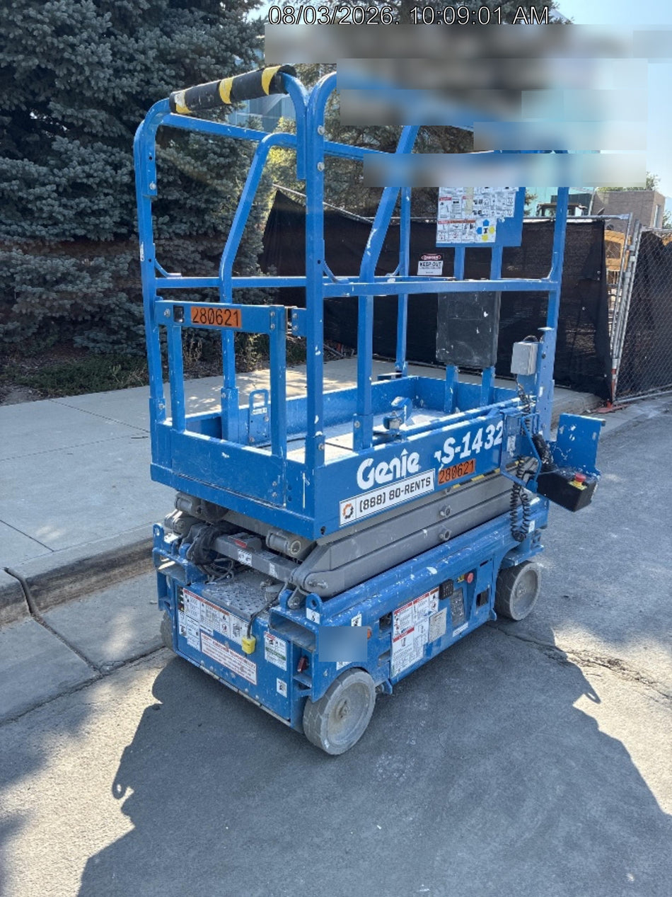 2022 GENIE GS-1432