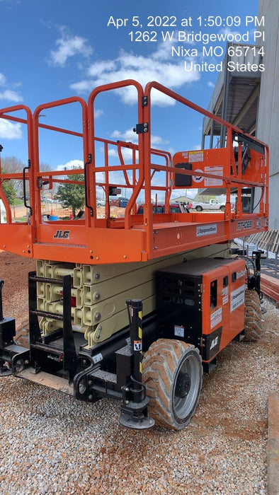 2021 JLG RT4069