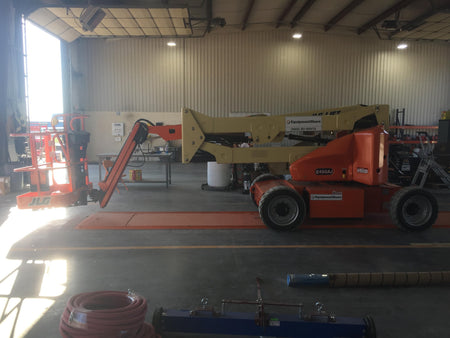 2019 JLG E450AJ