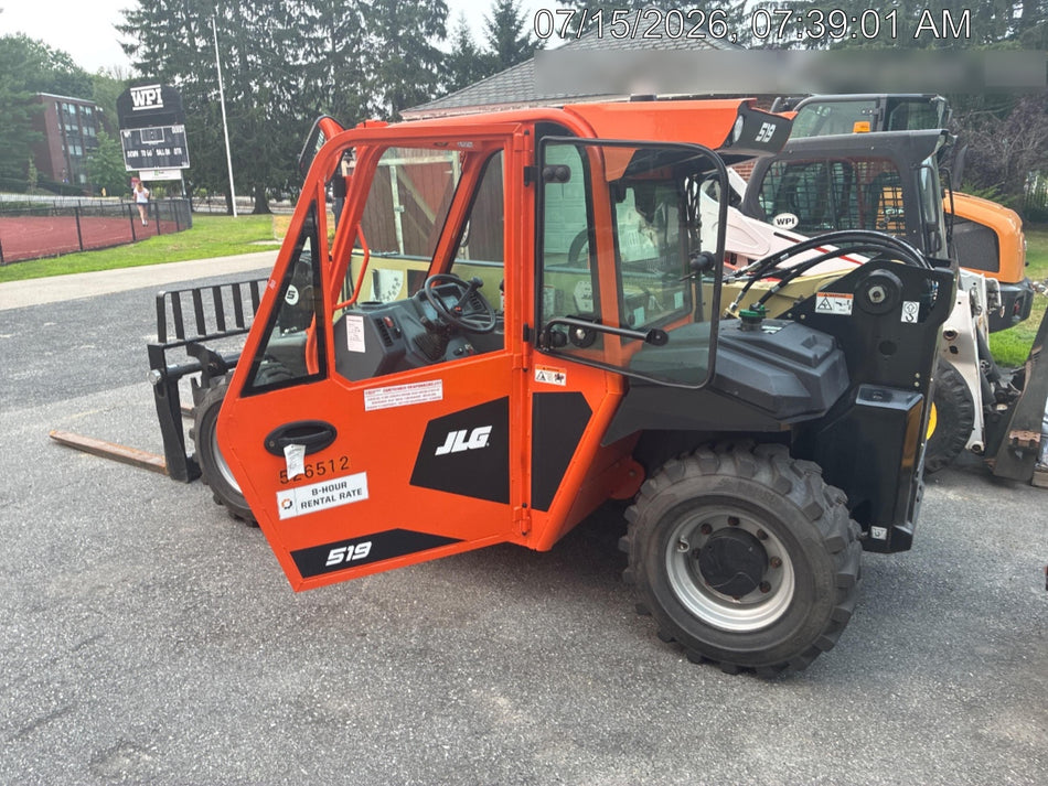2025 JLG 519