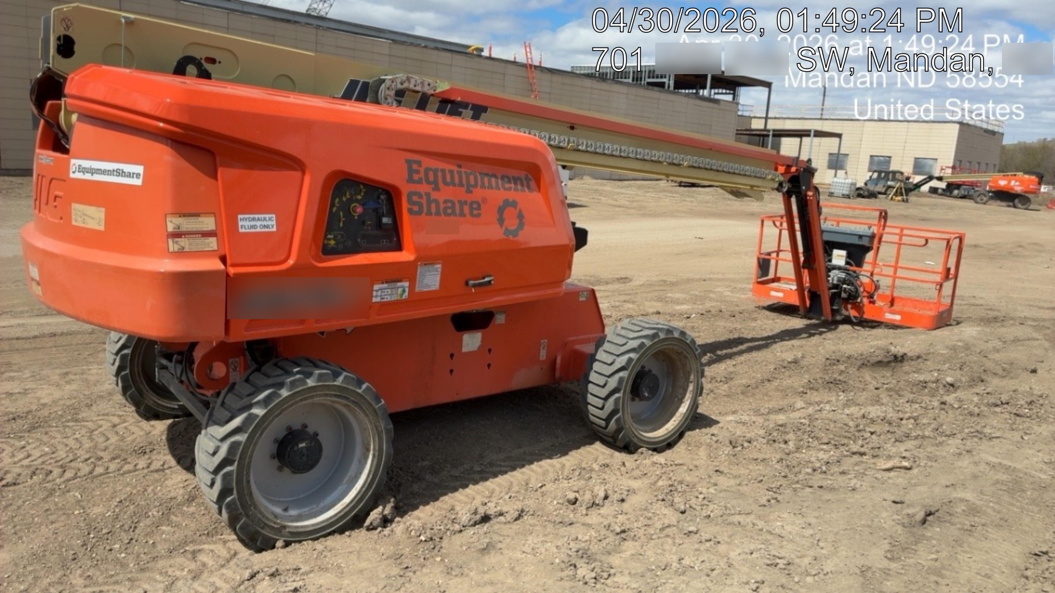 2019 JLG 660SJ