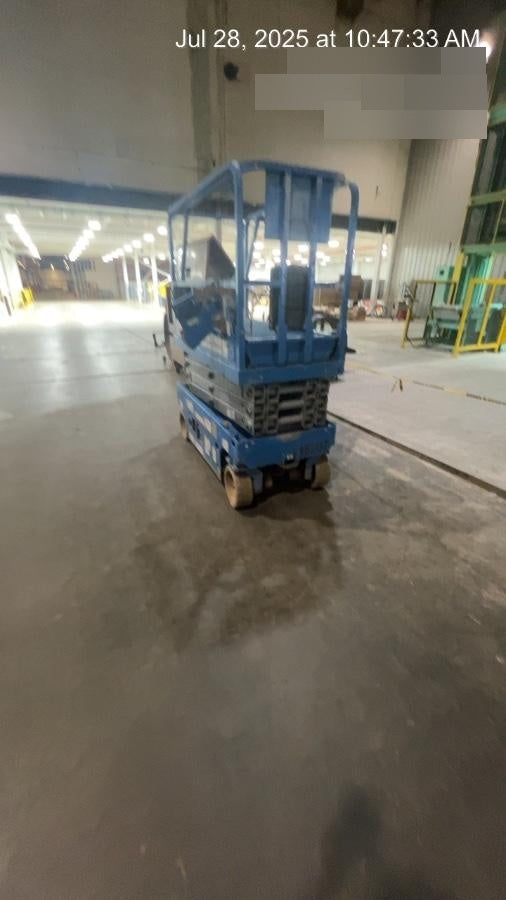 2019 Genie GS-1930 Fixed rails with chain Entry