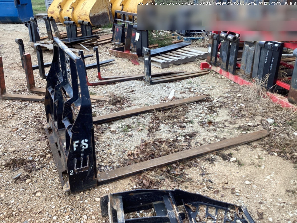 2019 PALADIN 48" Pallet Forks - Paladin