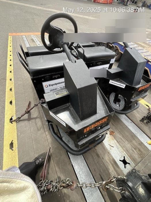 2021 Expeditor Expeditor 3 wheel Expeditor, Steering Wheel, Solid Non marketing tires, Ball Hitch, Front bumper, Painted Black