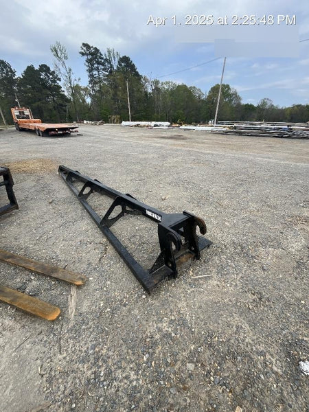 2023 JLG 1001275852