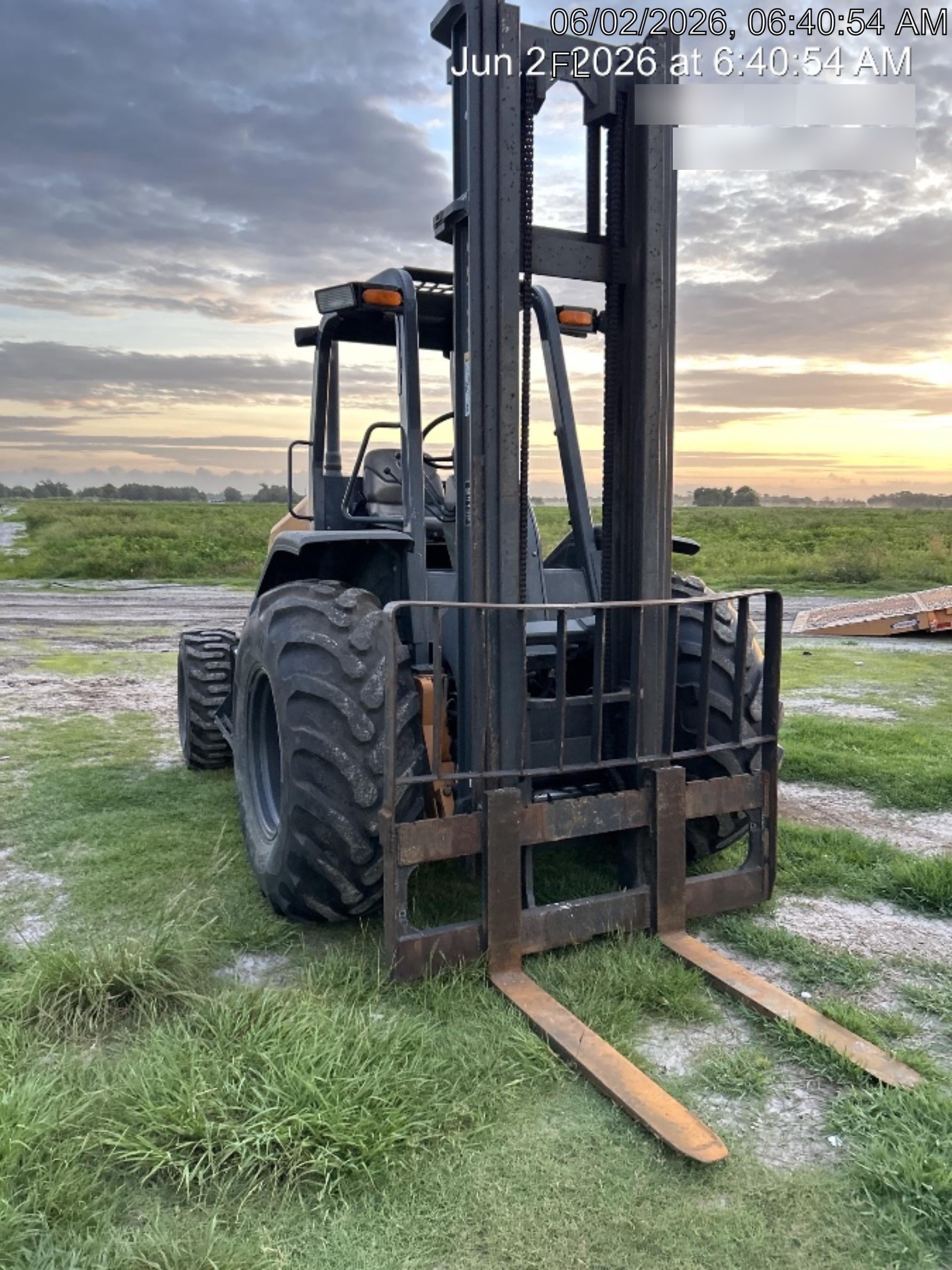 2018 CASE 586H